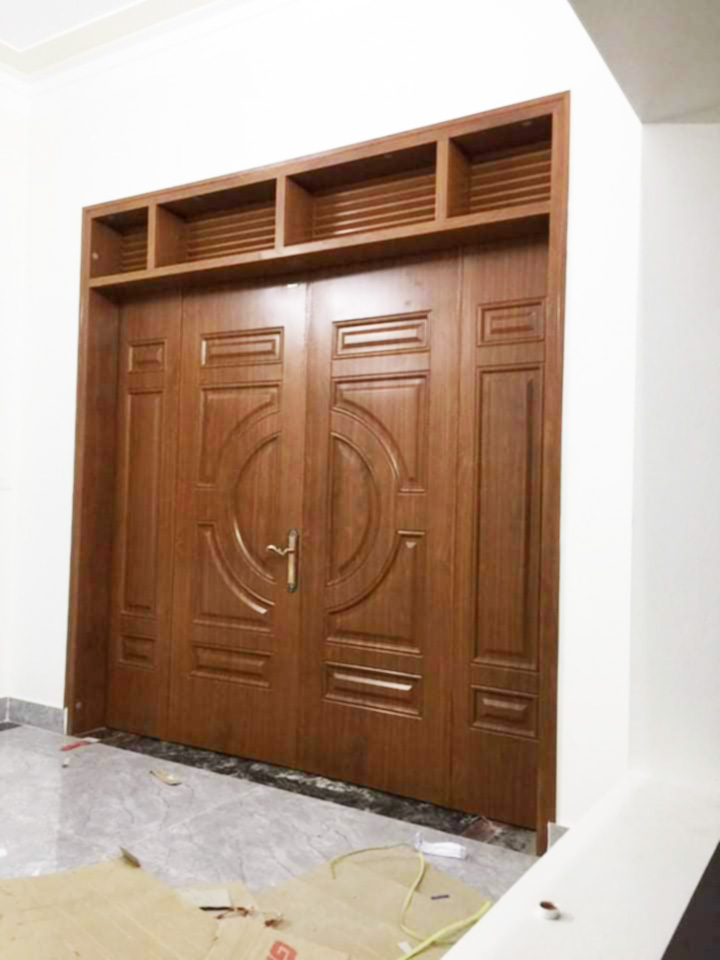 cửa thép vân gỗ 4 cánh